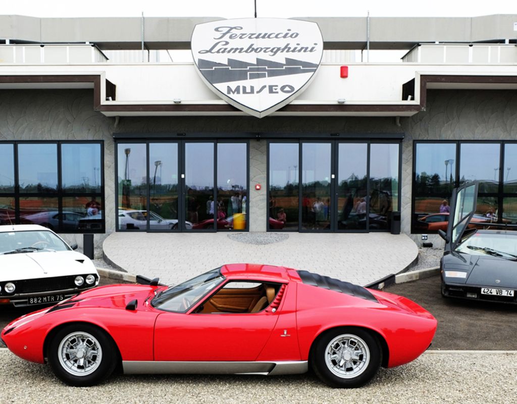 Ferruccio Lamborghini Museum - Meeting Hub