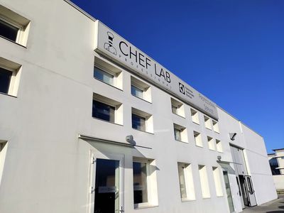 sale meeting e location eventi Pisa - Spazio Eventi Show Room sale meeting e location eventi Pisa - Spazio Eventi Show Room
