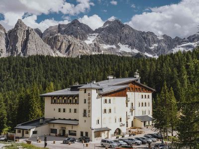 sale meeting e location eventi Cortina d'Ampezzo - B&B HOTELS - Hotel Passo Tre Croci Cortina sale meeting e location eventi Cortina d'Ampezzo - B&B HOTELS - Hotel Passo Tre Croci Cortina