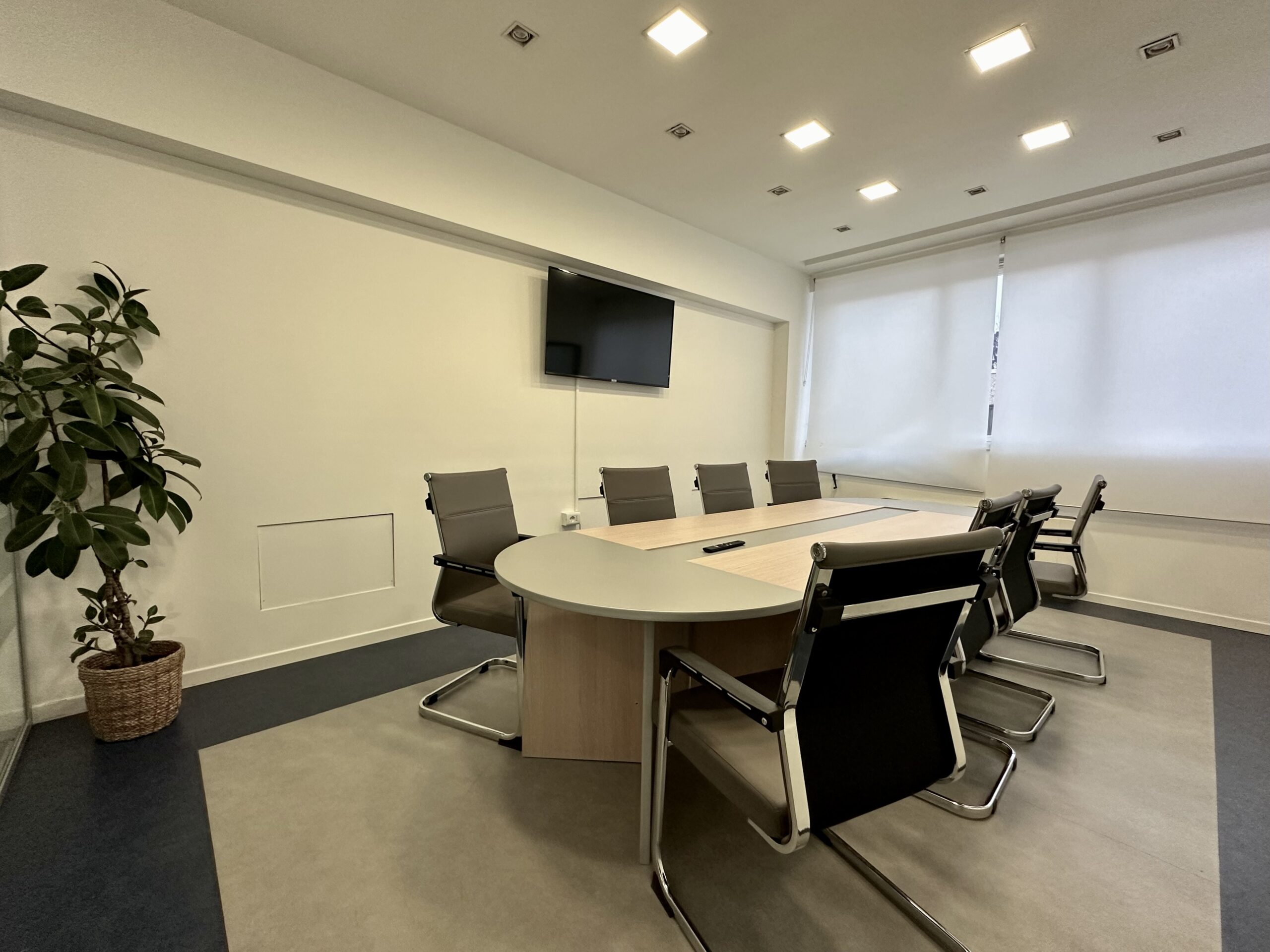 BUSINESS SPACE &#8211; Formazione, Meeting e Coworking