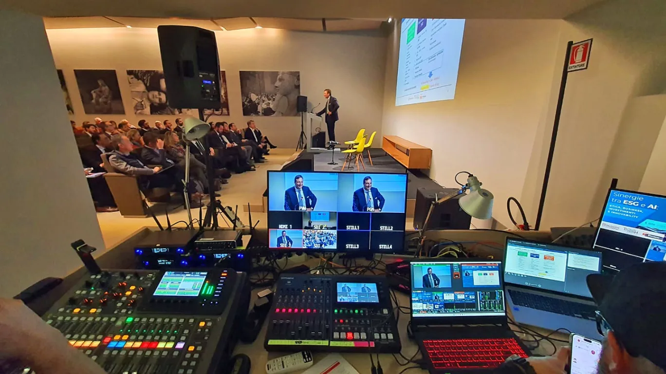Sala Congressi - Tecnopolo Tiburtino - Peroni 452