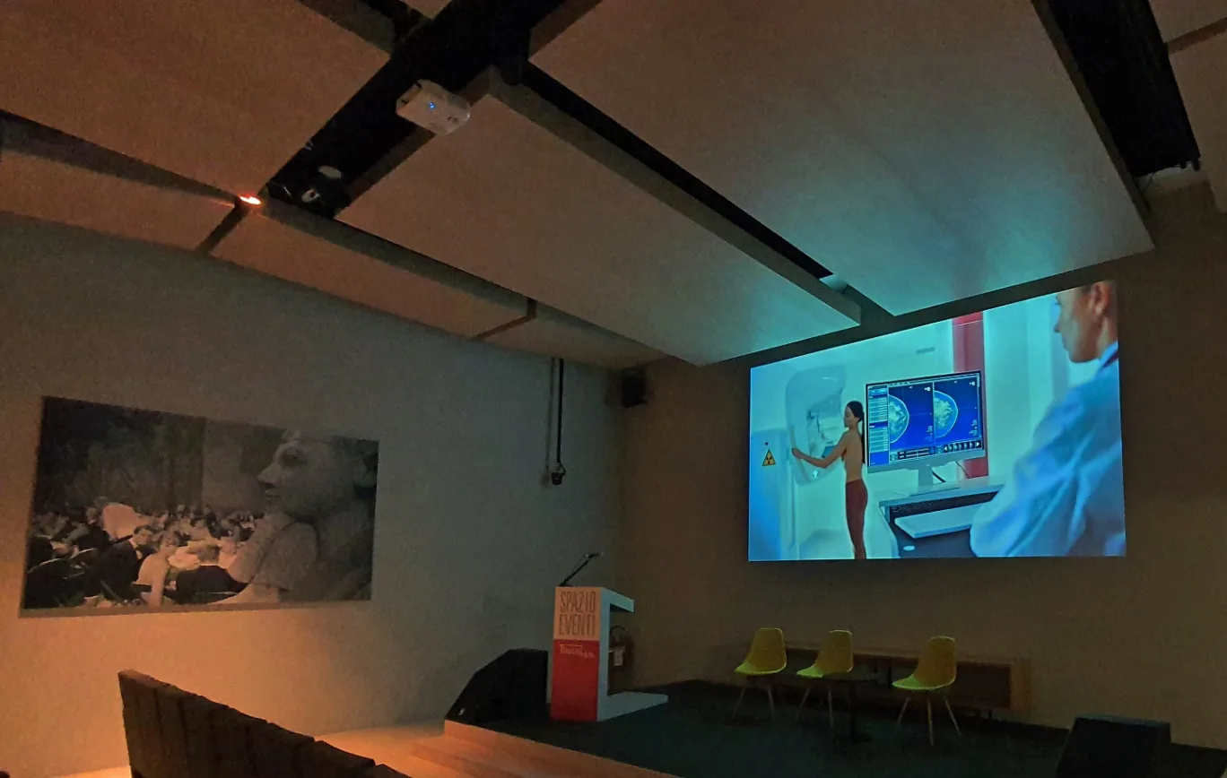 Sala Congressi - Tecnopolo Tiburtino - Peroni 452