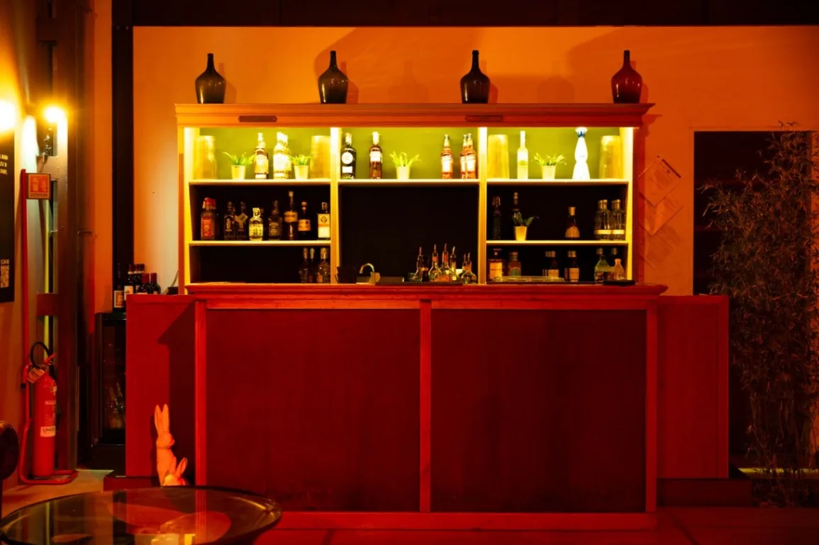 RABBEAT HALL CLUB