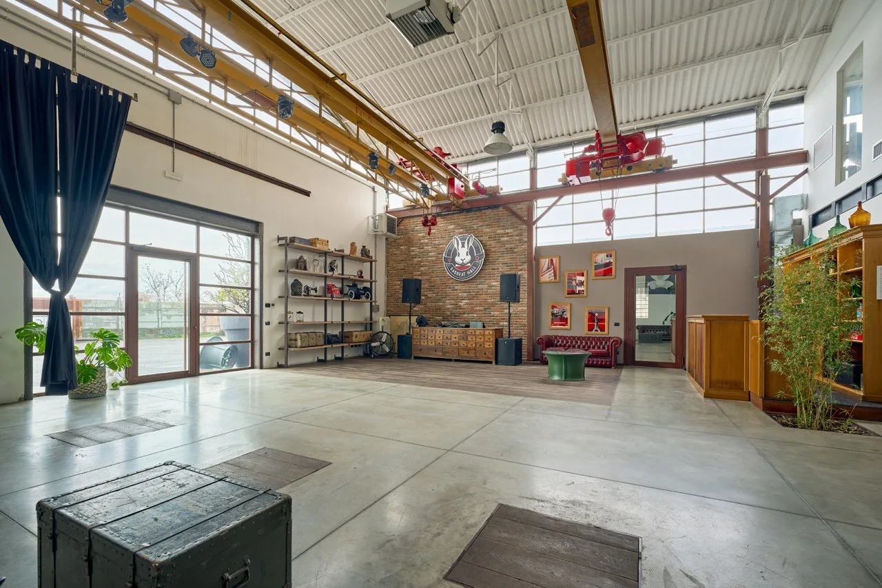 RABBEAT HALL CLUB