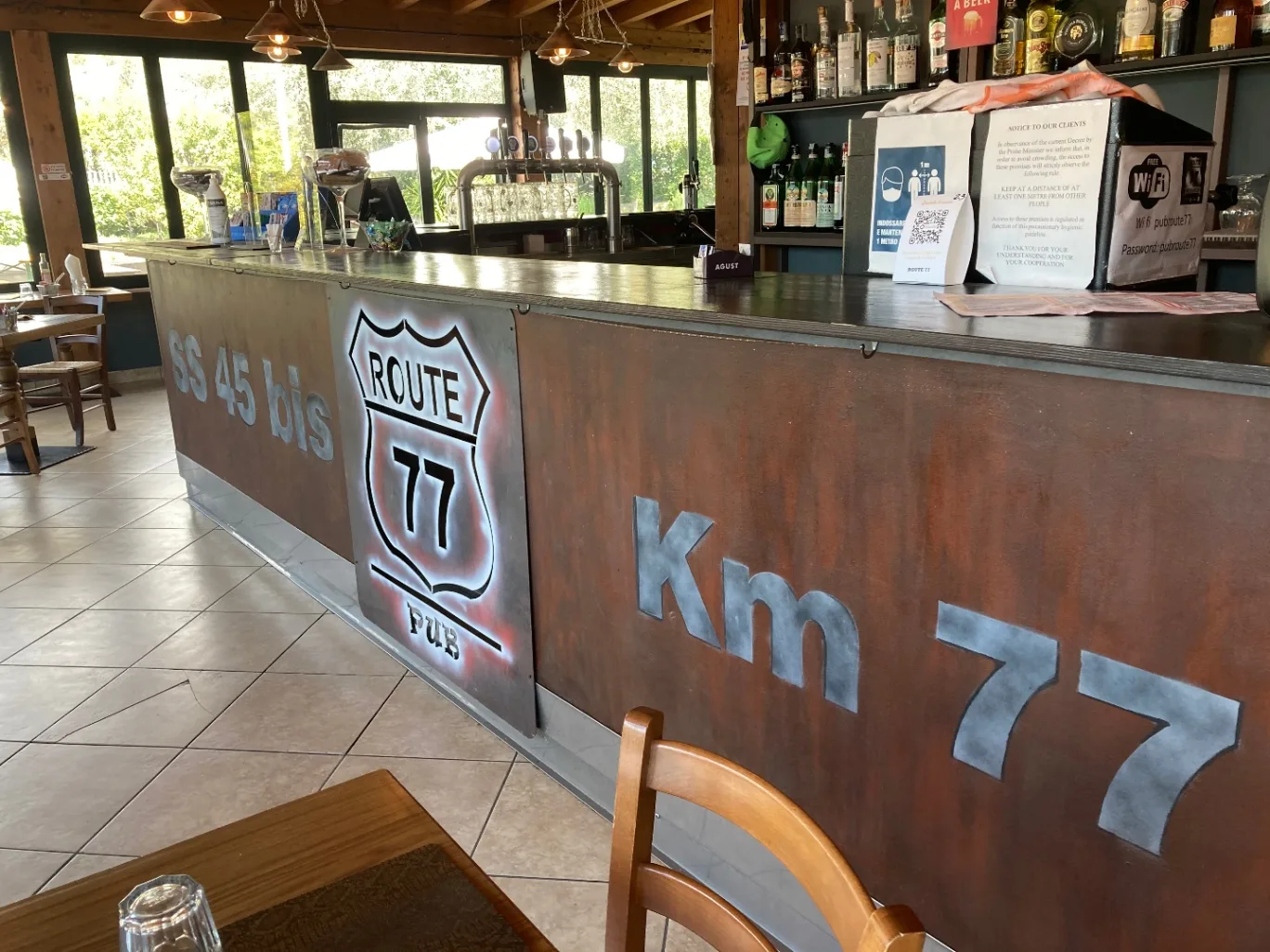 Route 77 - Ostello ed Eventi