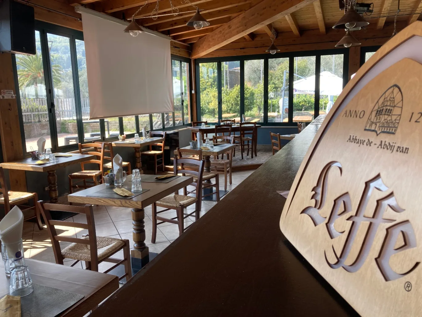 Route 77 - Ostello ed Eventi