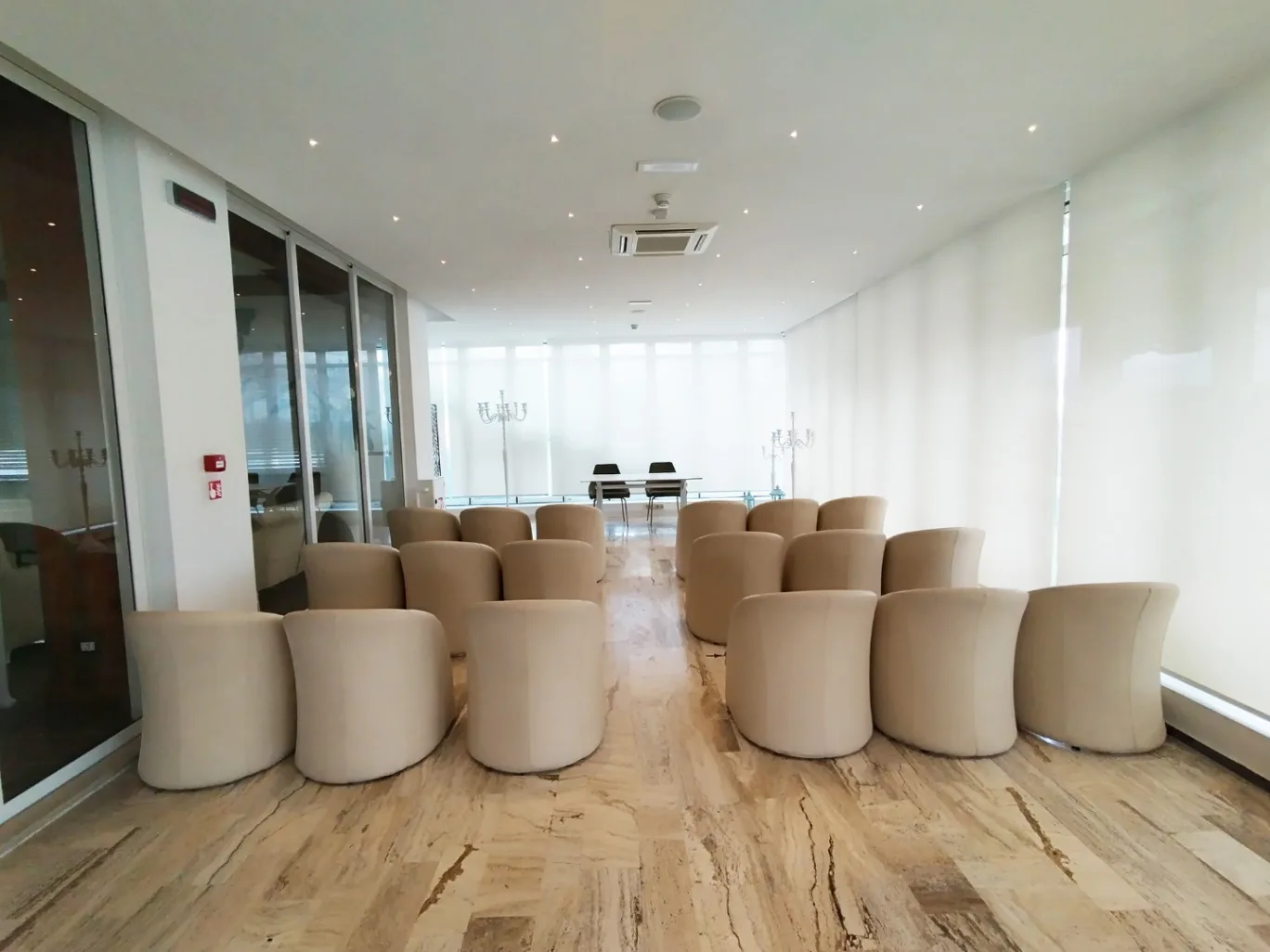 Abner's Hotel - Meeting & Business