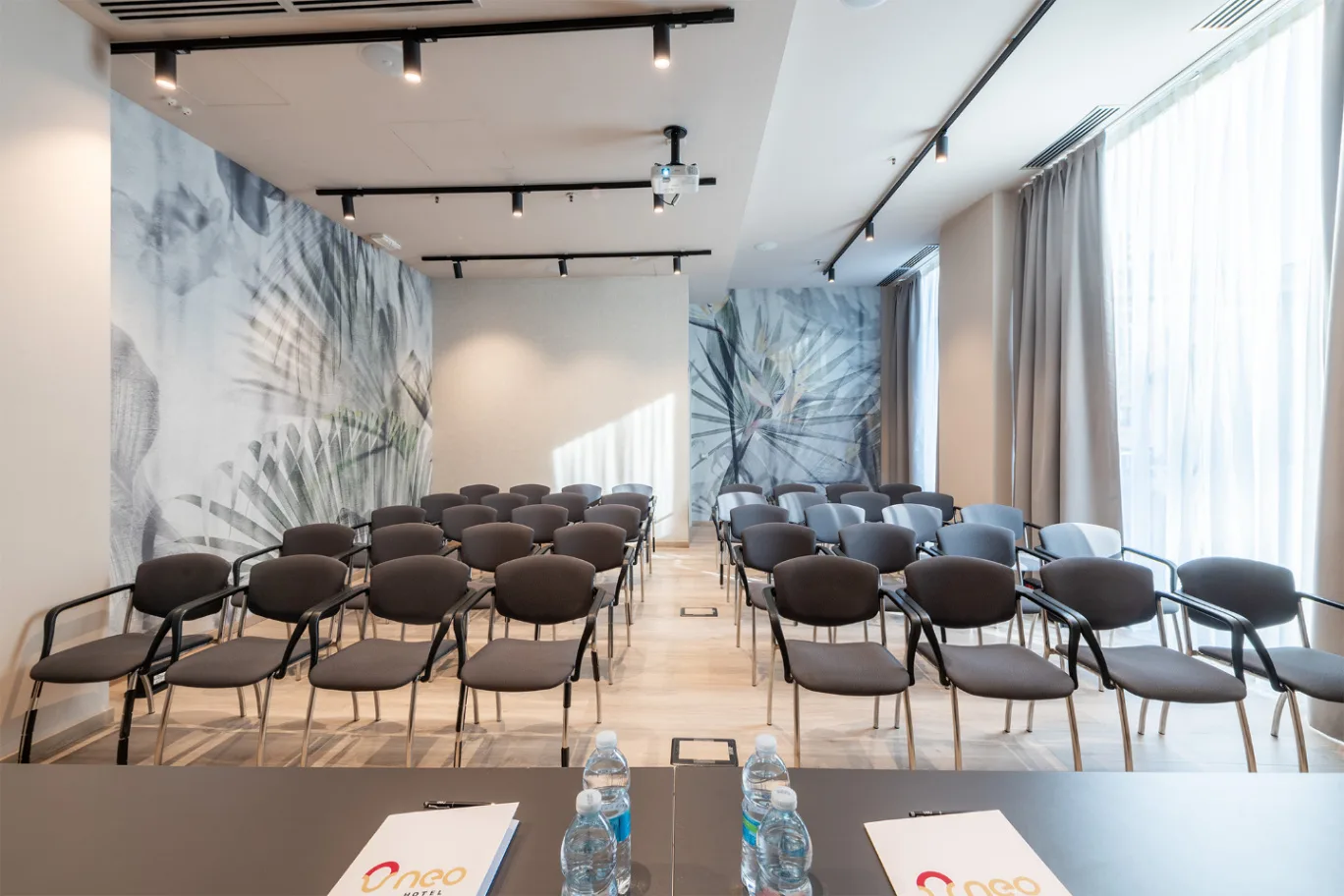 NEO HOTEL