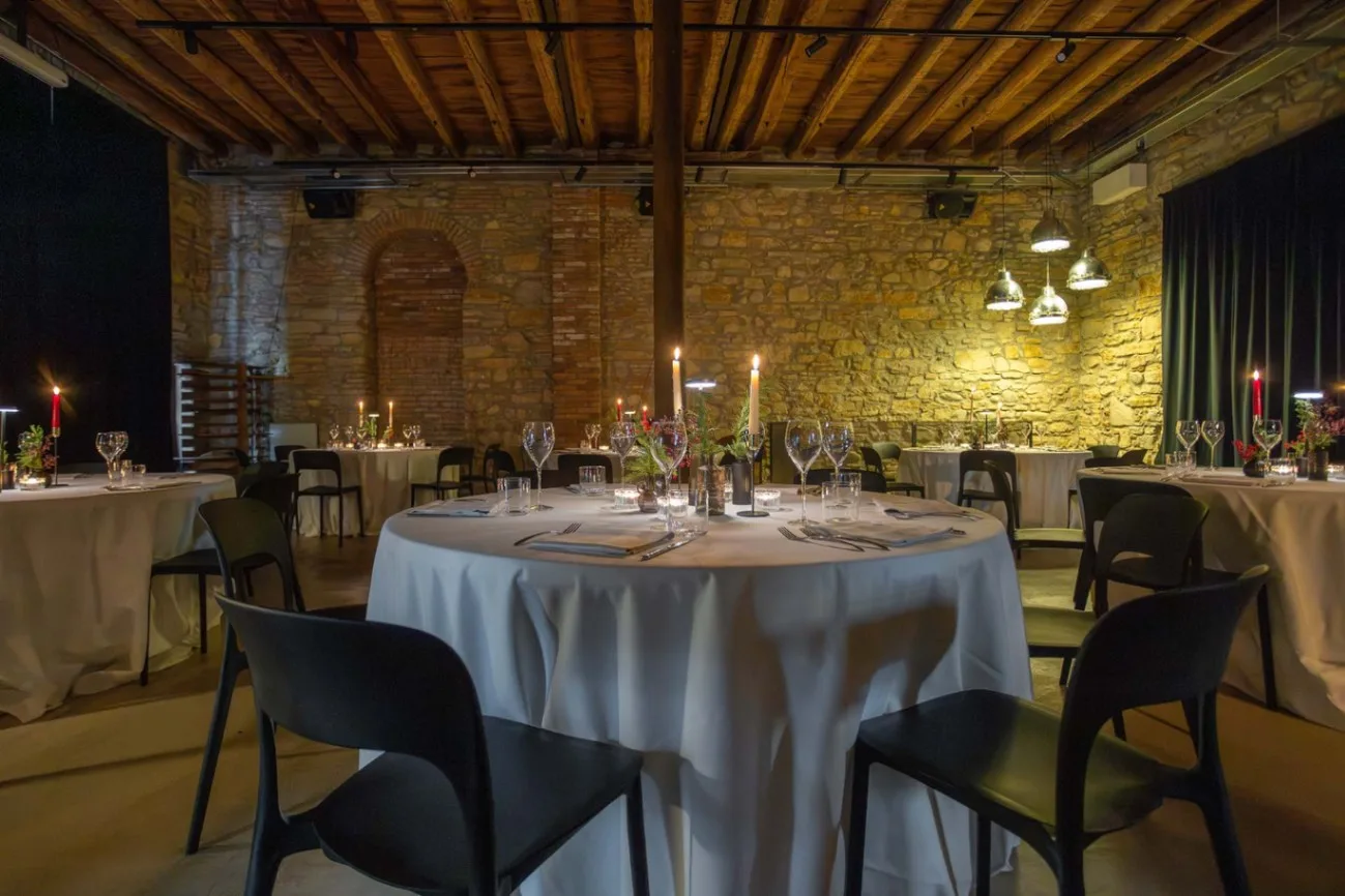 MOSS: Punto di Contatto - Events and & Business