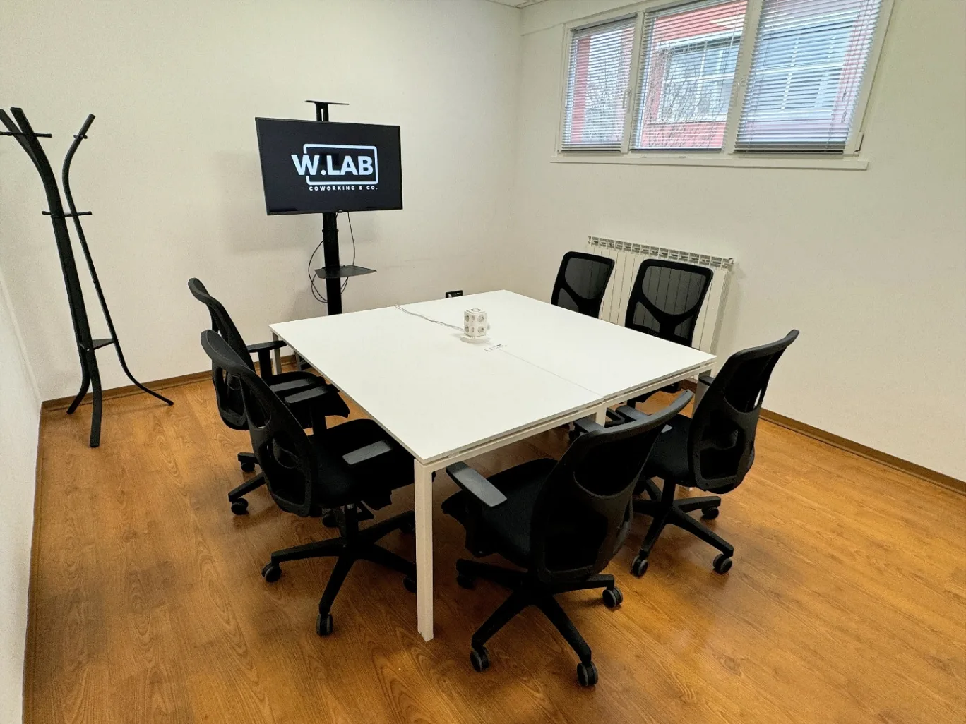 WLab Coworking - Business Center