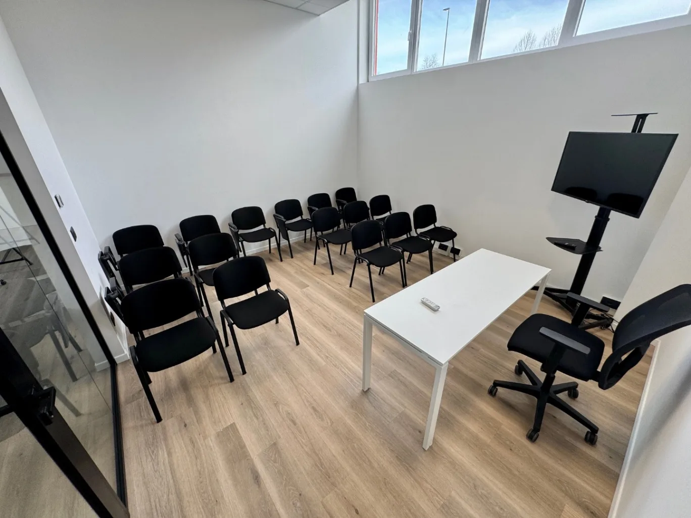WLab Coworking - Business Center