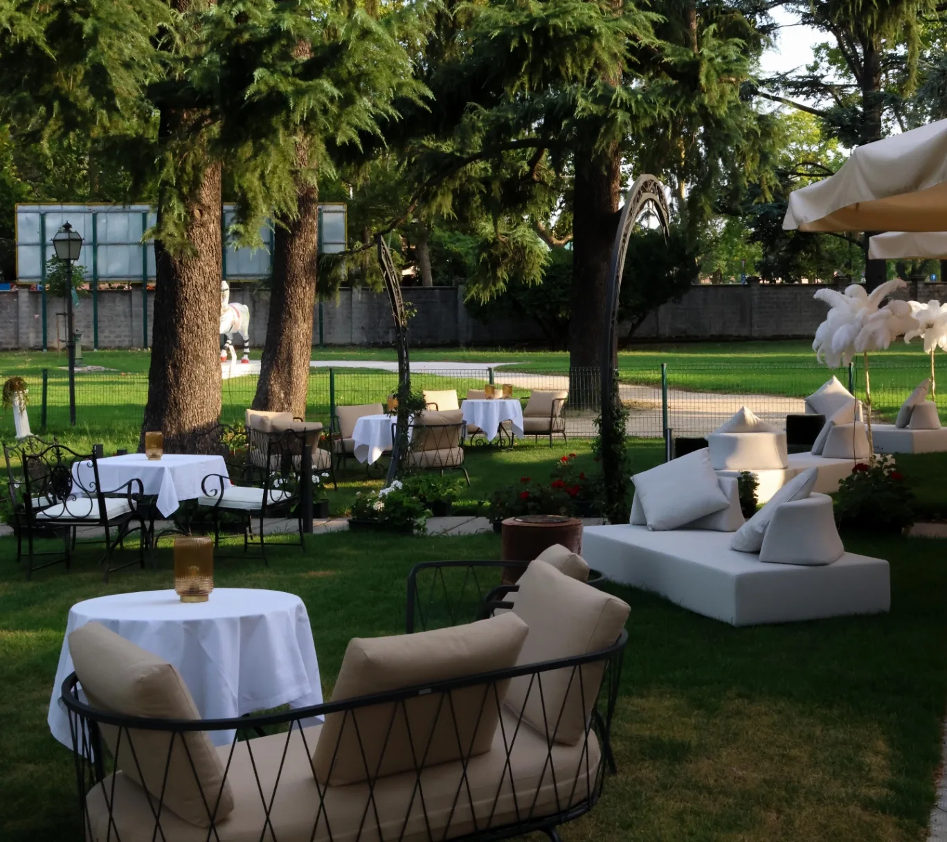 Domus Garden Club - Business & Events